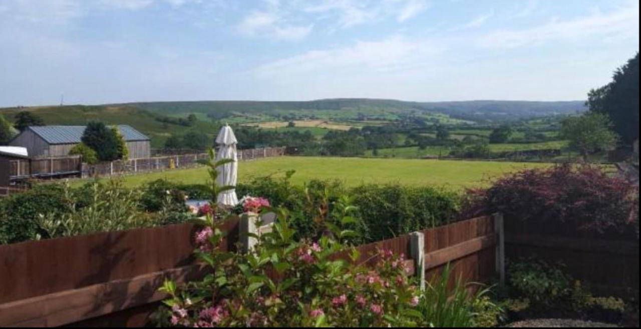 Carlton Cottage, Castleton คาสเซิลตัน ภายนอก รูปภาพ